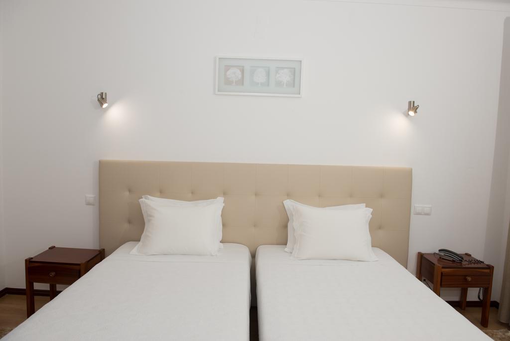 Hotel S. Jorge บาตาเลีย ภายนอก รูปภาพ